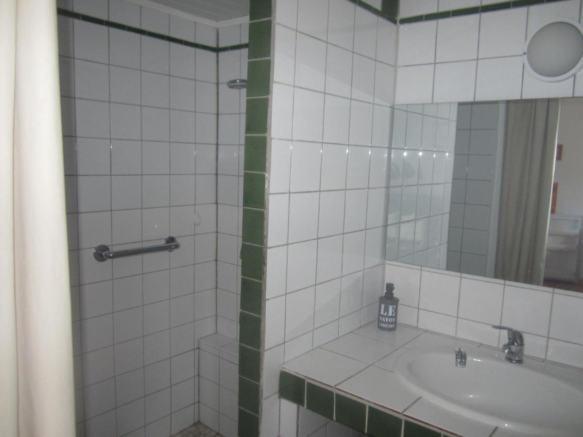 Studio Avec Piscine Sur 3000 Metres De Terrain Lägenhet Marcorignan Exteriör bild